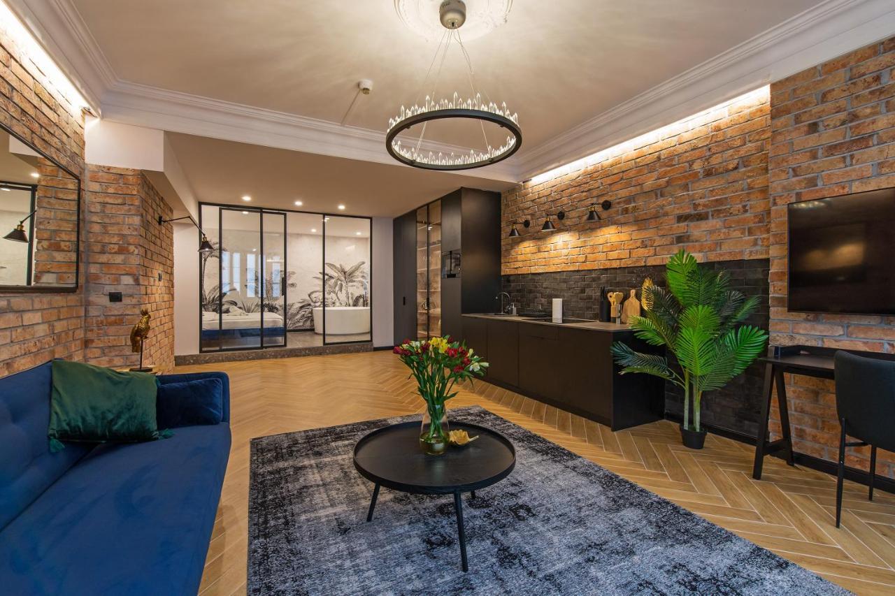 Galeria Italiana Apartments วรอตซวาฟ ภายนอก รูปภาพ