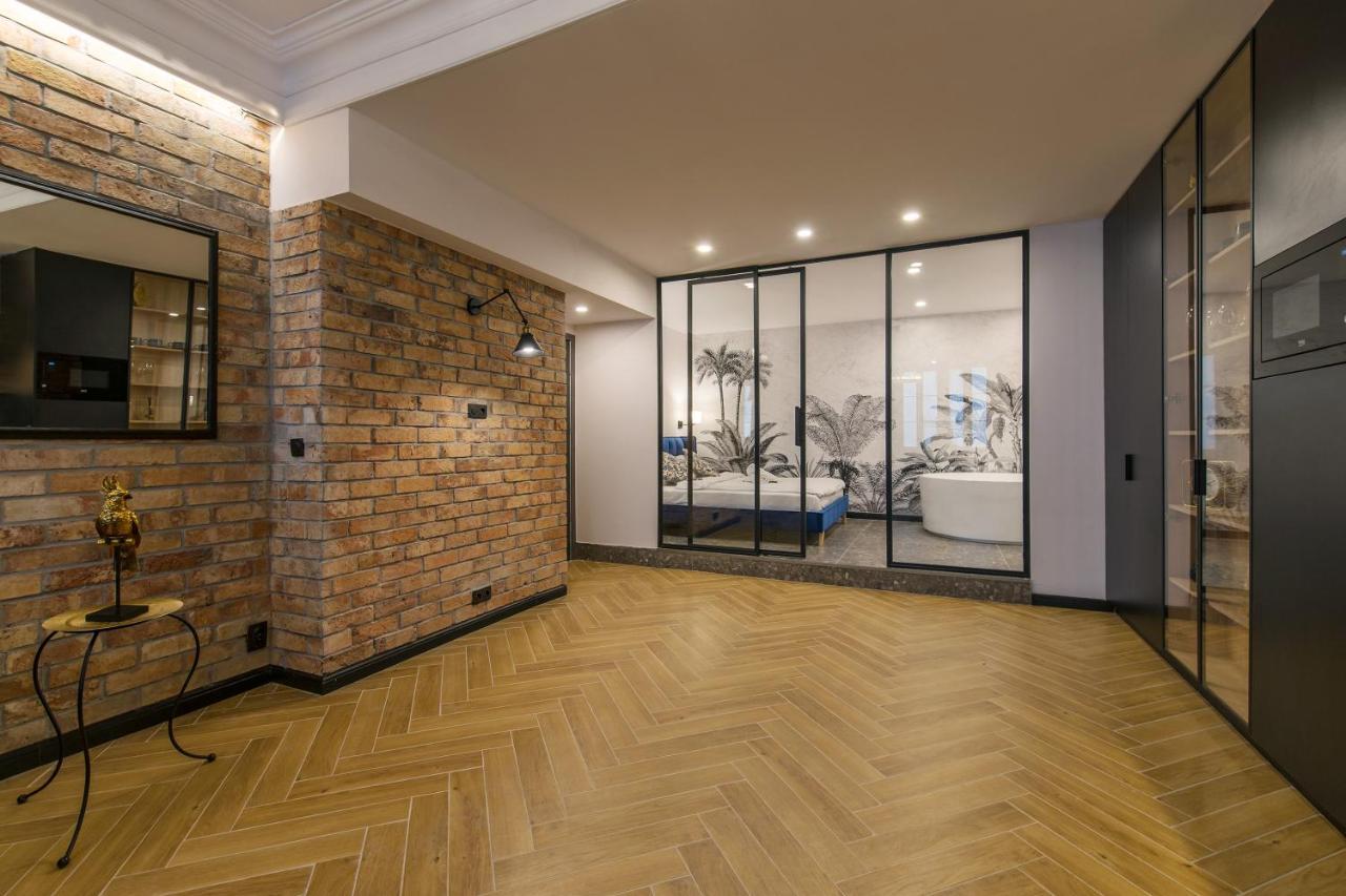 Galeria Italiana Apartments วรอตซวาฟ ภายนอก รูปภาพ