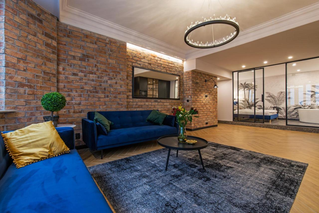 Galeria Italiana Apartments วรอตซวาฟ ภายนอก รูปภาพ