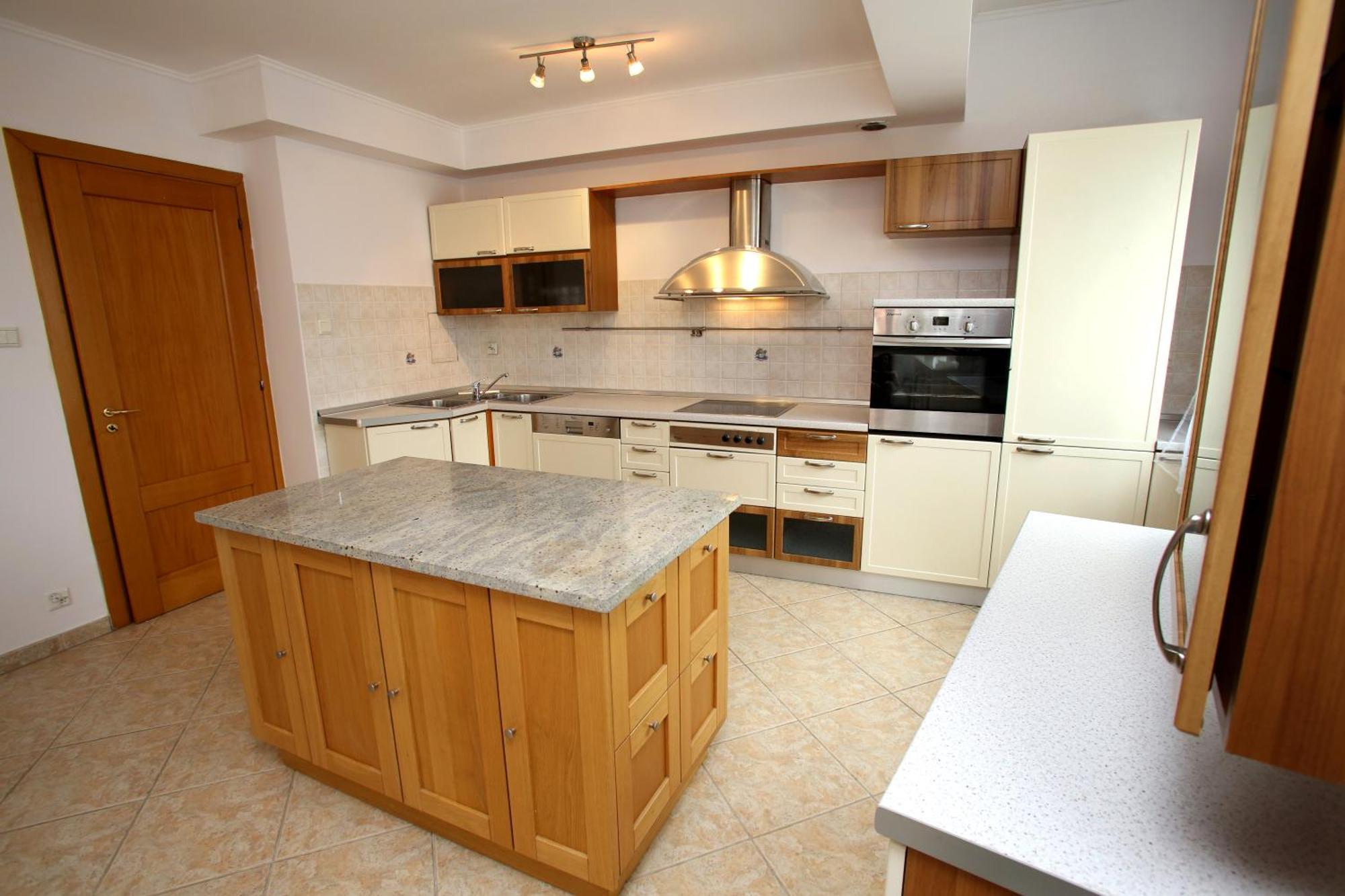 Galeria Italiana Apartments วรอตซวาฟ ภายนอก รูปภาพ