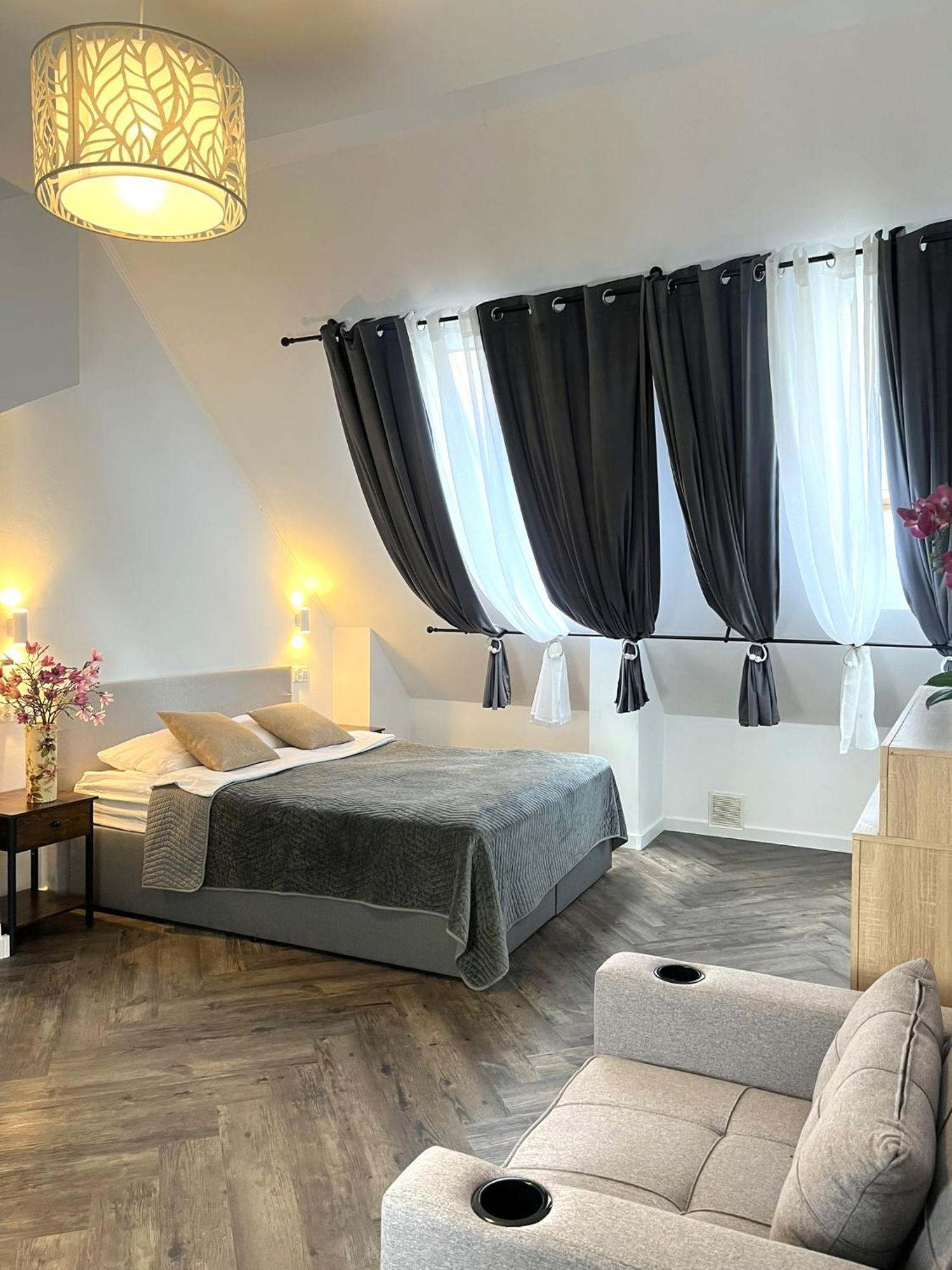 Galeria Italiana Apartments วรอตซวาฟ ภายนอก รูปภาพ
